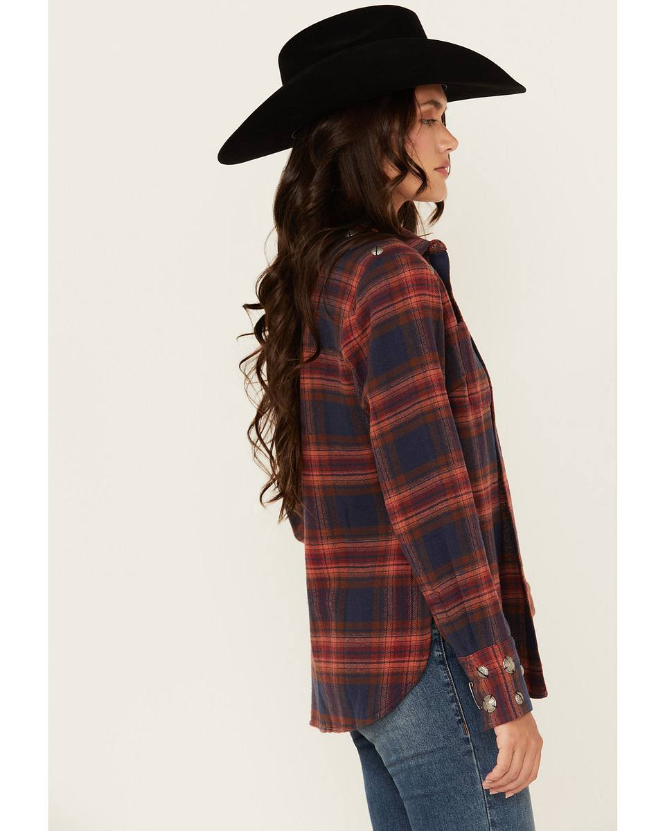 Women's Embellished Plaid Print Long Sleeve Snap Western Shirt